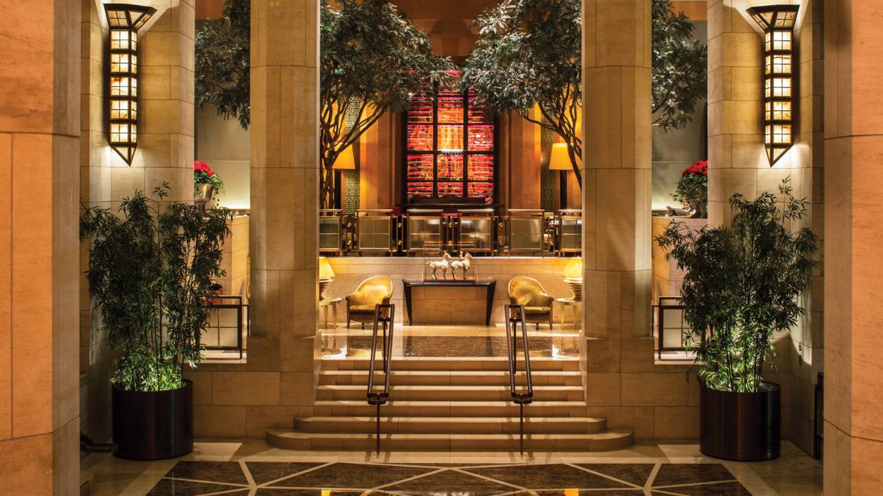 Five Reasons to Stay at the Four Seasons Hotel New York
